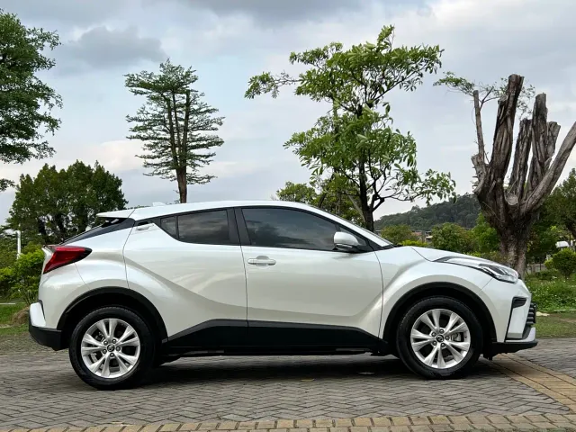 Toyota IZOA — Фото автомобиля 4