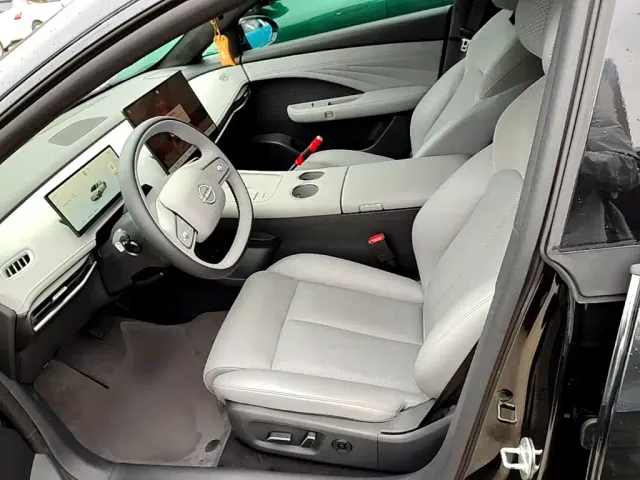 Nissan N7 — Фото автомобиля 14