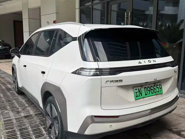 GAC Aion Y — Фото автомобиля 7
