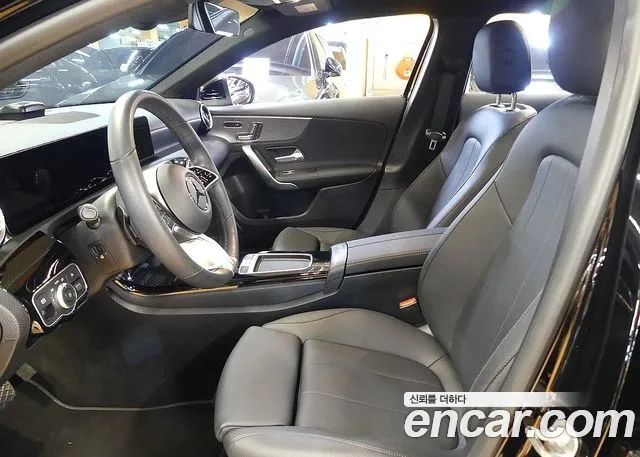 Mercedes-Benz A-Class — Фото автомобиля 10