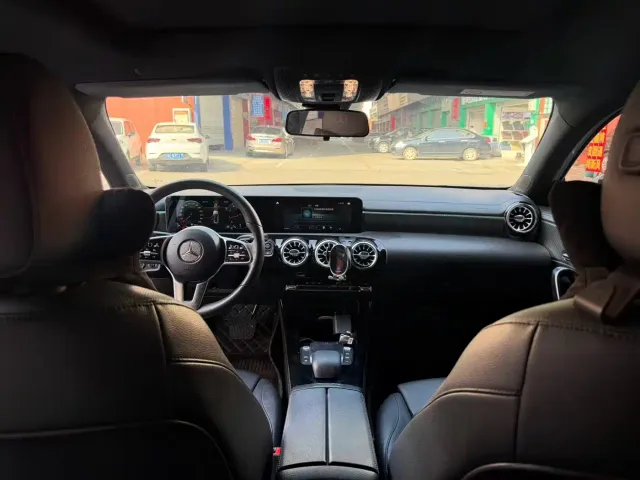 Mercedes-Benz A-Class — Фото автомобиля 10