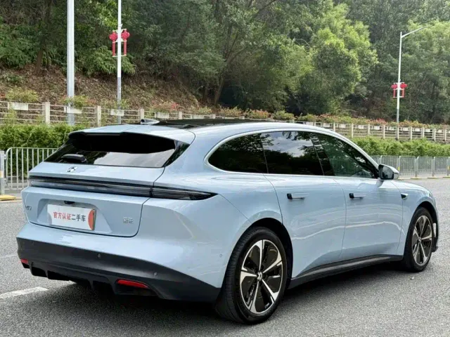 Nio ET5 Touring — Фото автомобиля 7