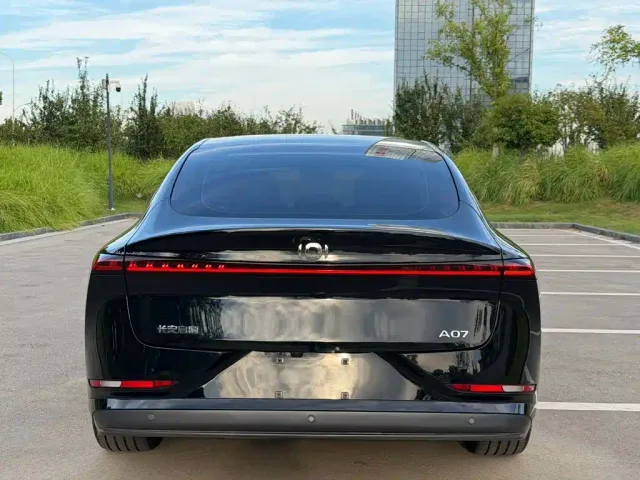 Changan Qiyuan A07 — Фото автомобиля 10