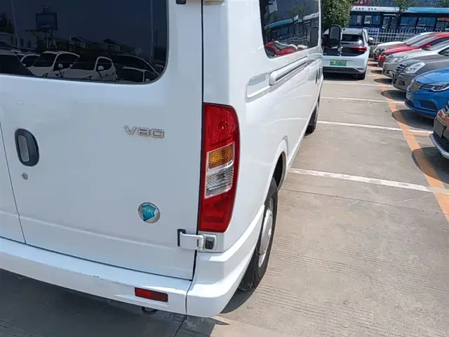 Maxus Xintu V80 — Фото автомобиля 7