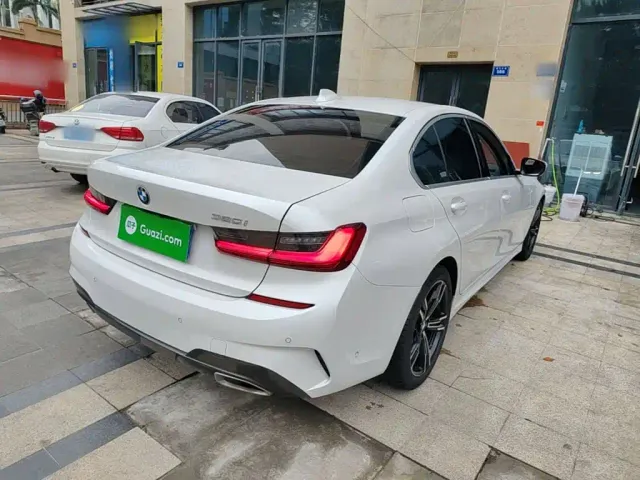 BMW 3 Series — Фото автомобиля 6