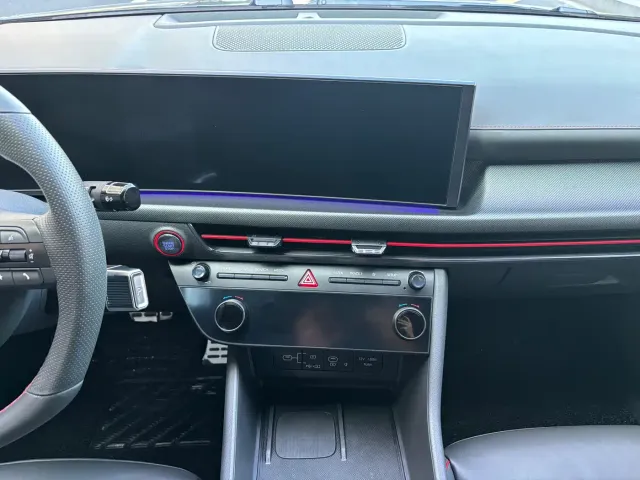 Hyundai Sonata — Фото автомобиля 19