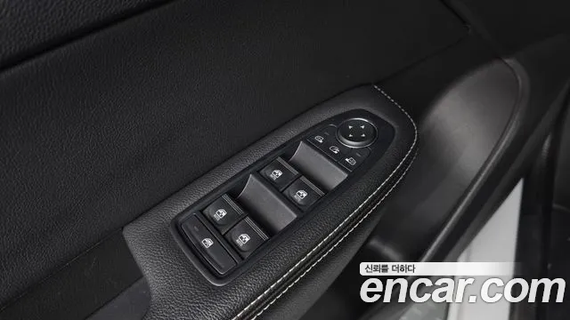 Renault Korea XM3 — Фото автомобиля 12