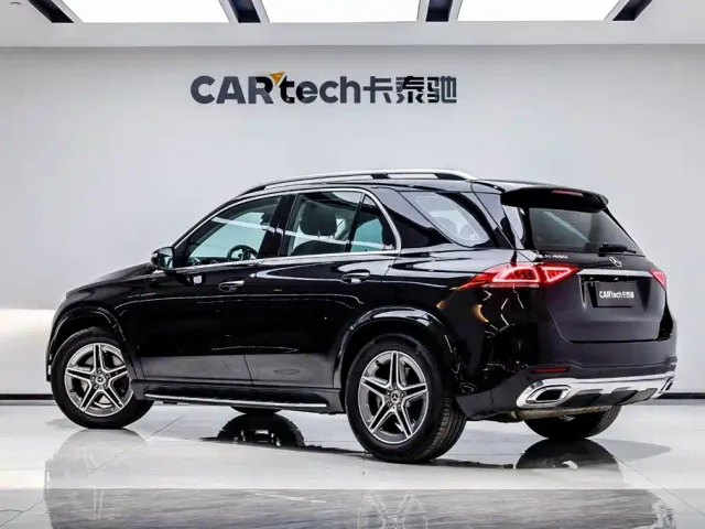 Mercedes-Benz GLE-Class — Фото автомобиля 4