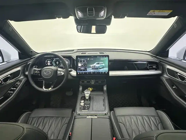 GAC Trumpchi GS8 — Фото автомобиля 19