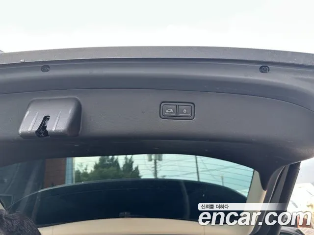 Genesis GV80 2.5T Бензин 2WD — Фото автомобиля 29