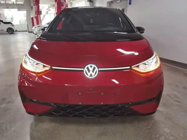 Volkswagen ID.3 — Фото автомобиля 2