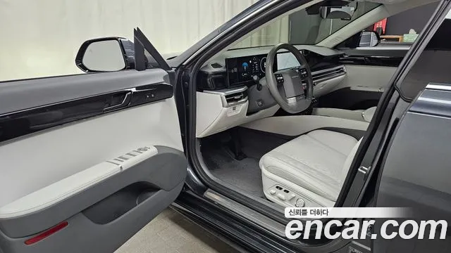 Hyundai Grandeur GN7 — Фото автомобиля 15