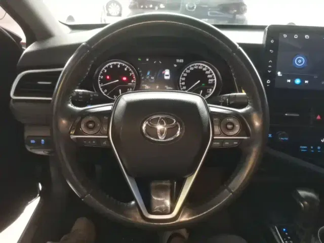 Toyota Camry — Фото автомобиля 10