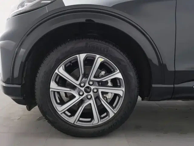 Ford Explorer — Фото автомобиля 17