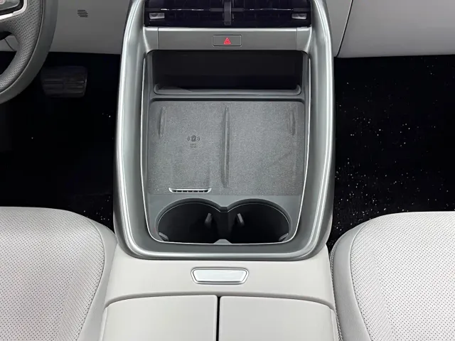 Arcfox Alpha S5 — Фото автомобиля 27