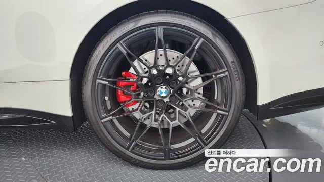 BMW M4 — Фото автомобиля 20