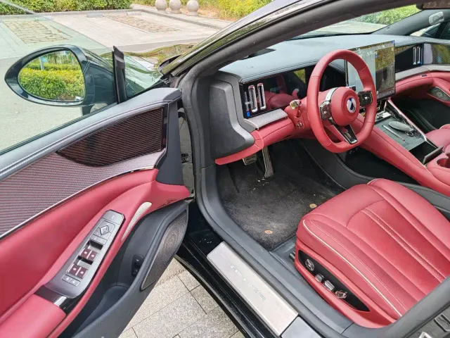 Denza Z9GT — Фото автомобиля 4