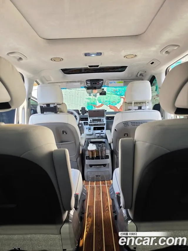 Hyundai Staria — Фото автомобиля 12