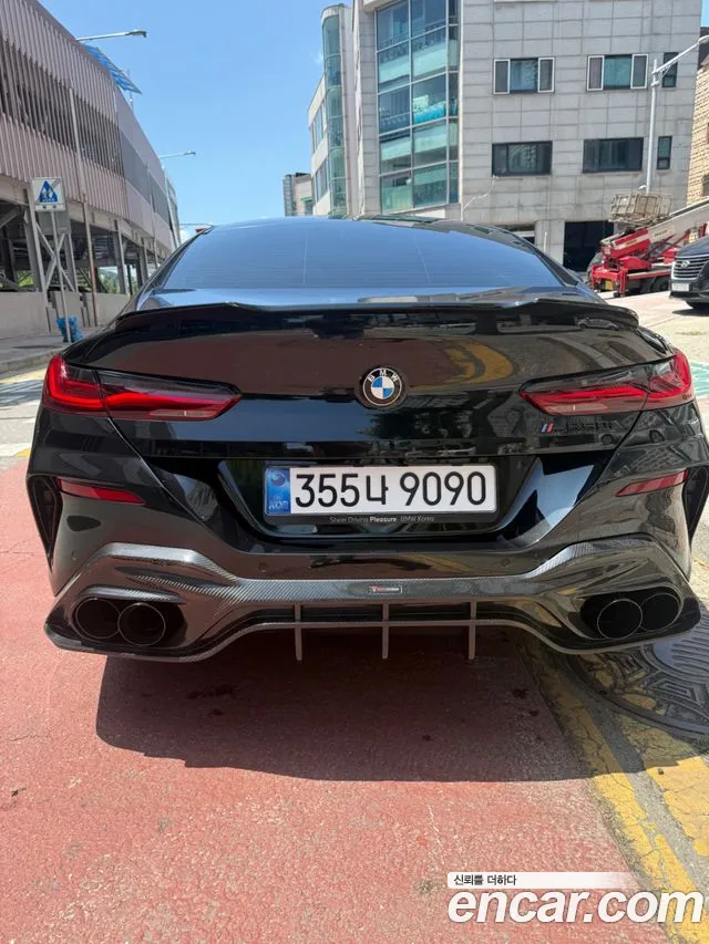 BMW 8 Series G15 — Фото автомобиля 2