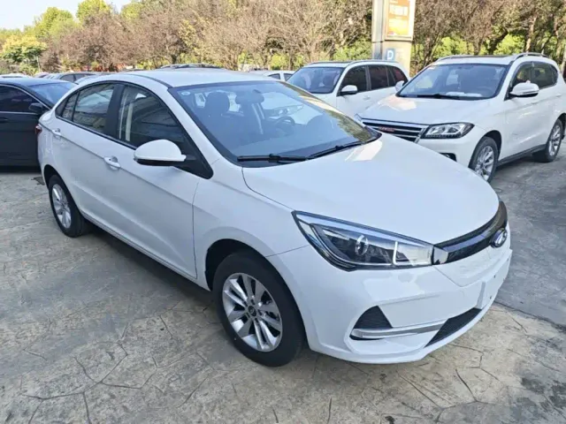 Chery Arrizo e — Фото автомобиля 3