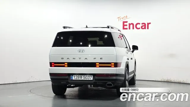 Фотография автомобиля — Hyundai Santafe