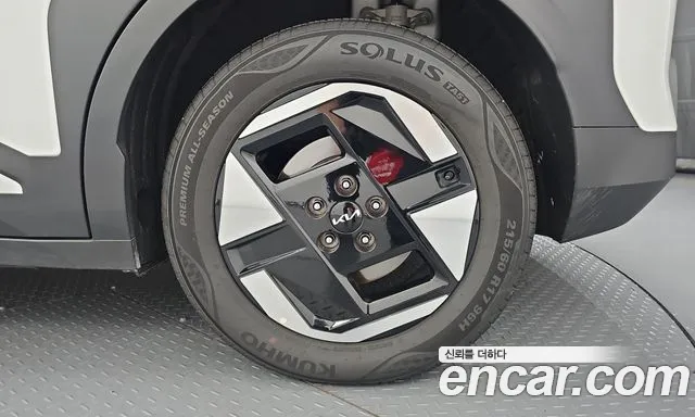 Kia EV3 — Фото автомобиля 6