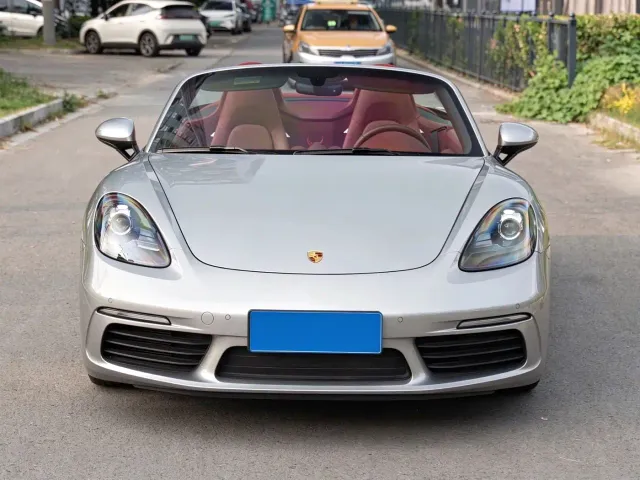 Porsche 718 — Фото автомобиля 8