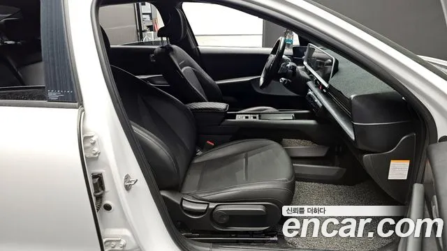 Hyundai Ioniq6 — Фото автомобиля 10