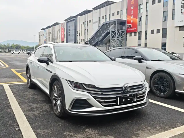 Volkswagen CC — Фото автомобиля 2