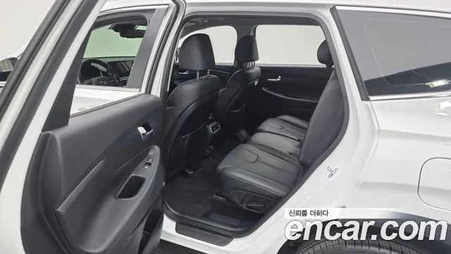 Hyundai Santa Fe Santa Fe (New) — Фото автомобиля 11