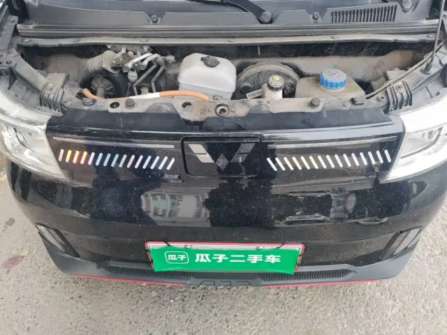 Wuling Hongguang Mini EV — Фото автомобиля 21