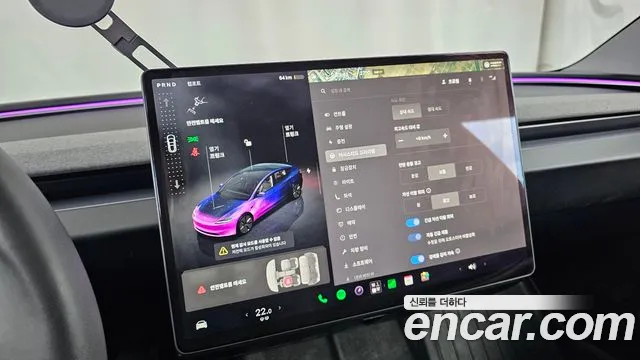 Tesla Model 3 — Фото автомобиля 23