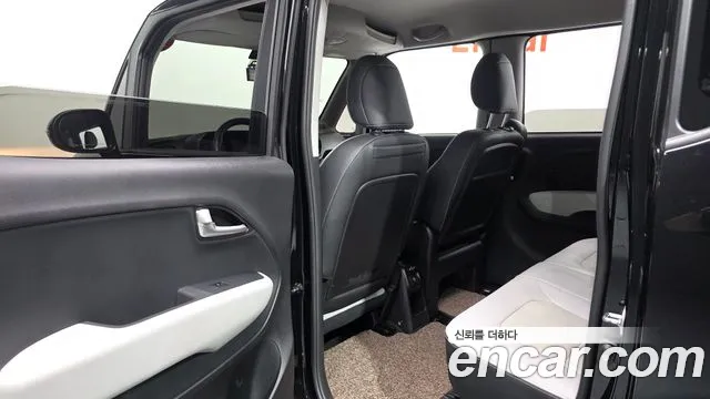 Kia RAY Новый Kia Ray Signature — Фото автомобиля 10