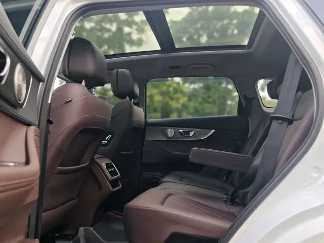 Chery Tiggo 8 PRO — Фото автомобиля 10