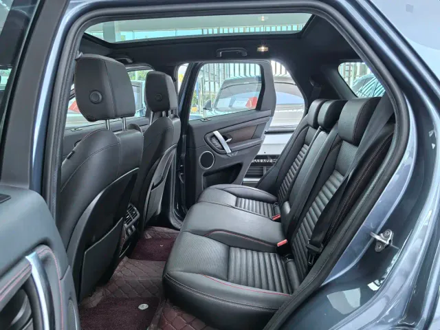 Land Rover Discovery Sport — Фото автомобиля 10