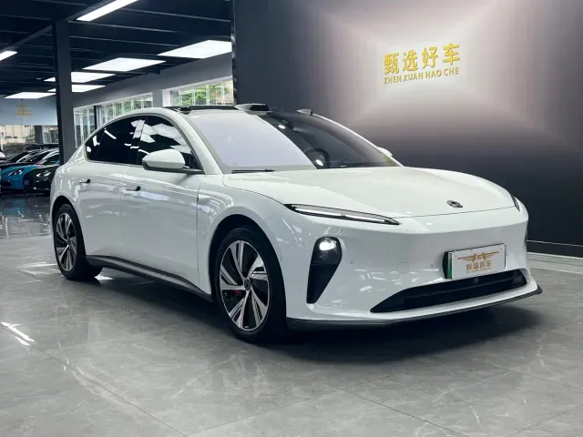 Nio ET5 — Фото автомобиля 4