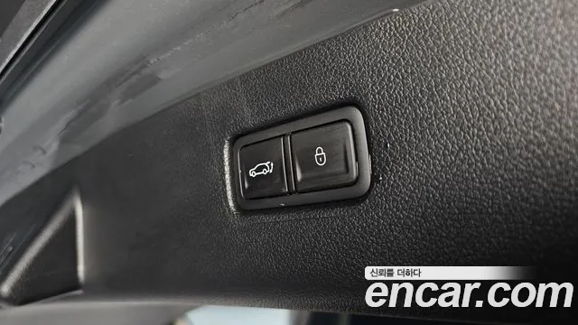 Genesis GV80 — Фото автомобиля 22