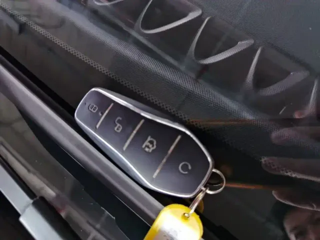 BYD Dolphin — Фото автомобиля 8