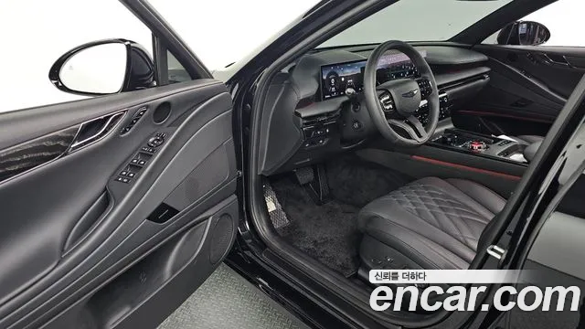 Genesis G80 Бензин 3.5 турбо AWD — Фото автомобиля 3
