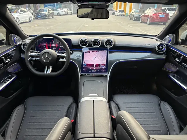 Mercedes-Benz C-Class — Фото автомобиля 9