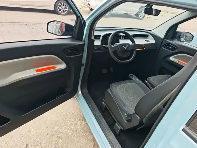 Wuling Hongguang Mini EV — Фото автомобиля 15
