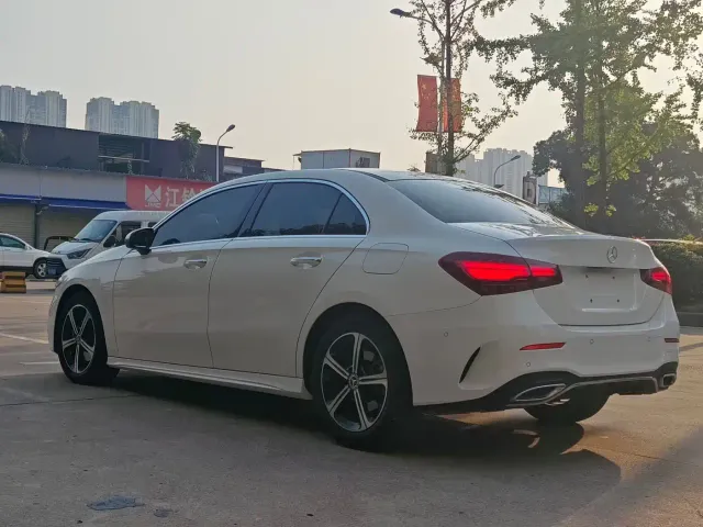 Mercedes-Benz A-Class — Фото автомобиля 9
