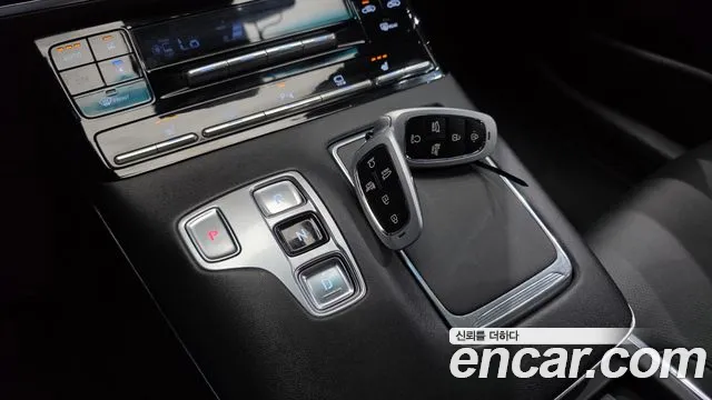 Hyundai Grandeur Новый Grandeur IG 3.0 LPi (Для проката) — Фото автомобиля 9