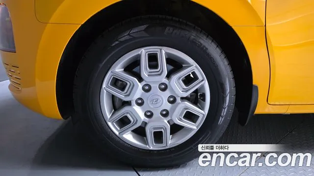 Hyundai Staria Staria L3.5 Школьный автобус — Фото автомобиля 4