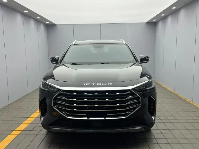 Jetour X70 Plus — Фото автомобиля 2
