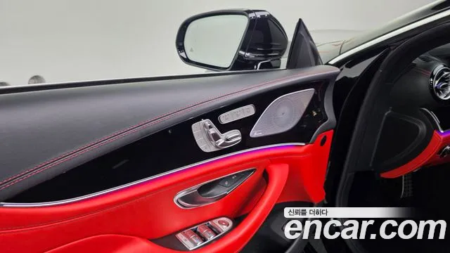 Mercedes-Benz AMG GT 4 двери 43 4MATIC+ — Фото автомобиля 29