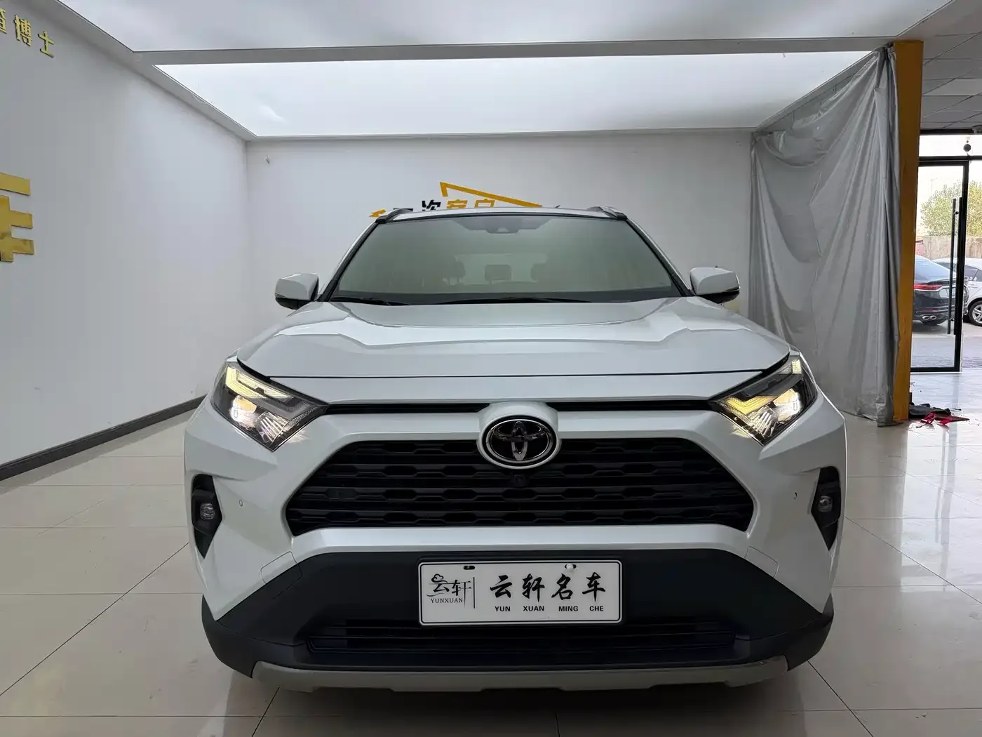 Toyota RAV4 Rongfang 2023 2.0L CVT FWD Style Plus Edition — Фото автомобиля 2