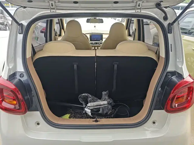 Wuling Hongguang Mini EV — Фото автомобиля 17
