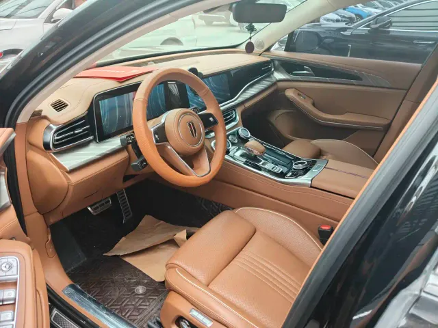 Hongqi H9 — Фото автомобиля 7