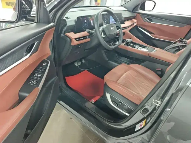 Changan CS75 Plus — Фото автомобиля 15